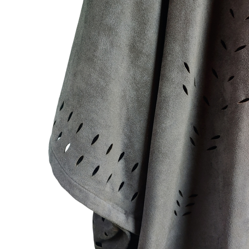 Soft Surroundings Faux Suede Laser Cut Poncho Kimono Shawl - One Size Boho Style - Picture 7 of 13